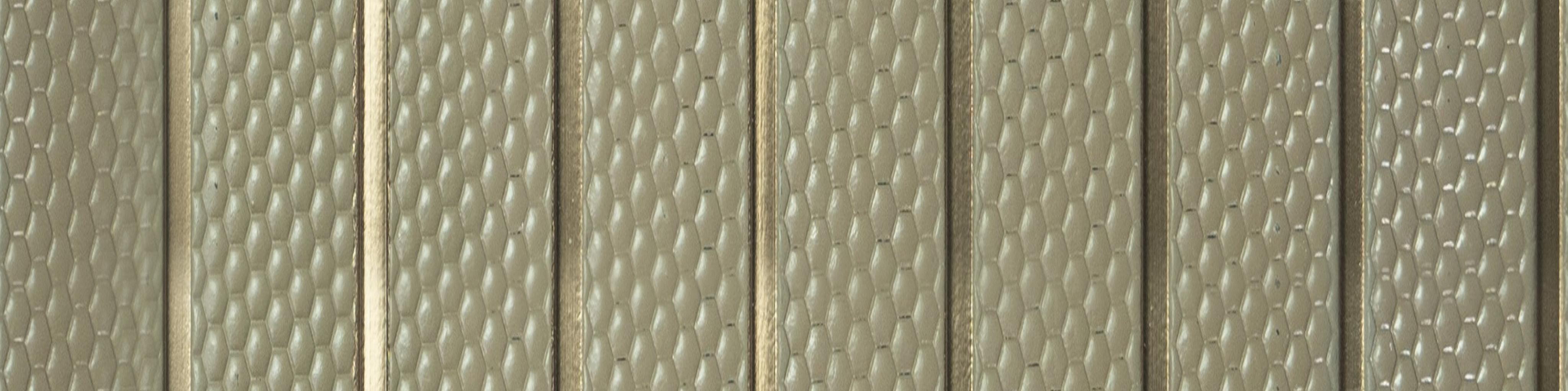 Green Patterned Charcoal Louver Designer 8x1 Ft - Pn 00771