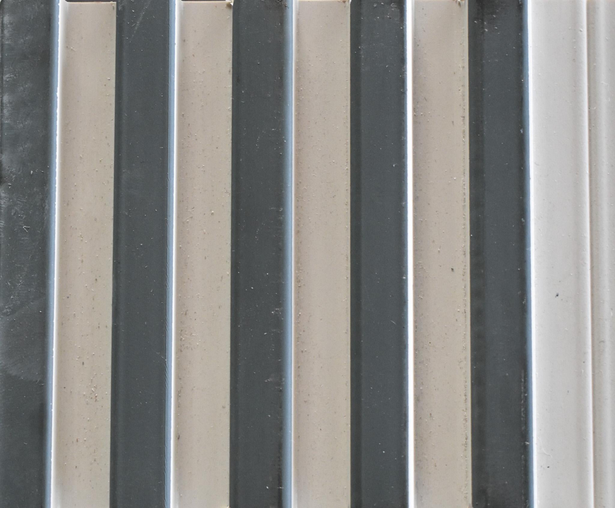 Plain Colour Charcoal Fluted Louvers Colors White 8x0.33 Ft - C 28