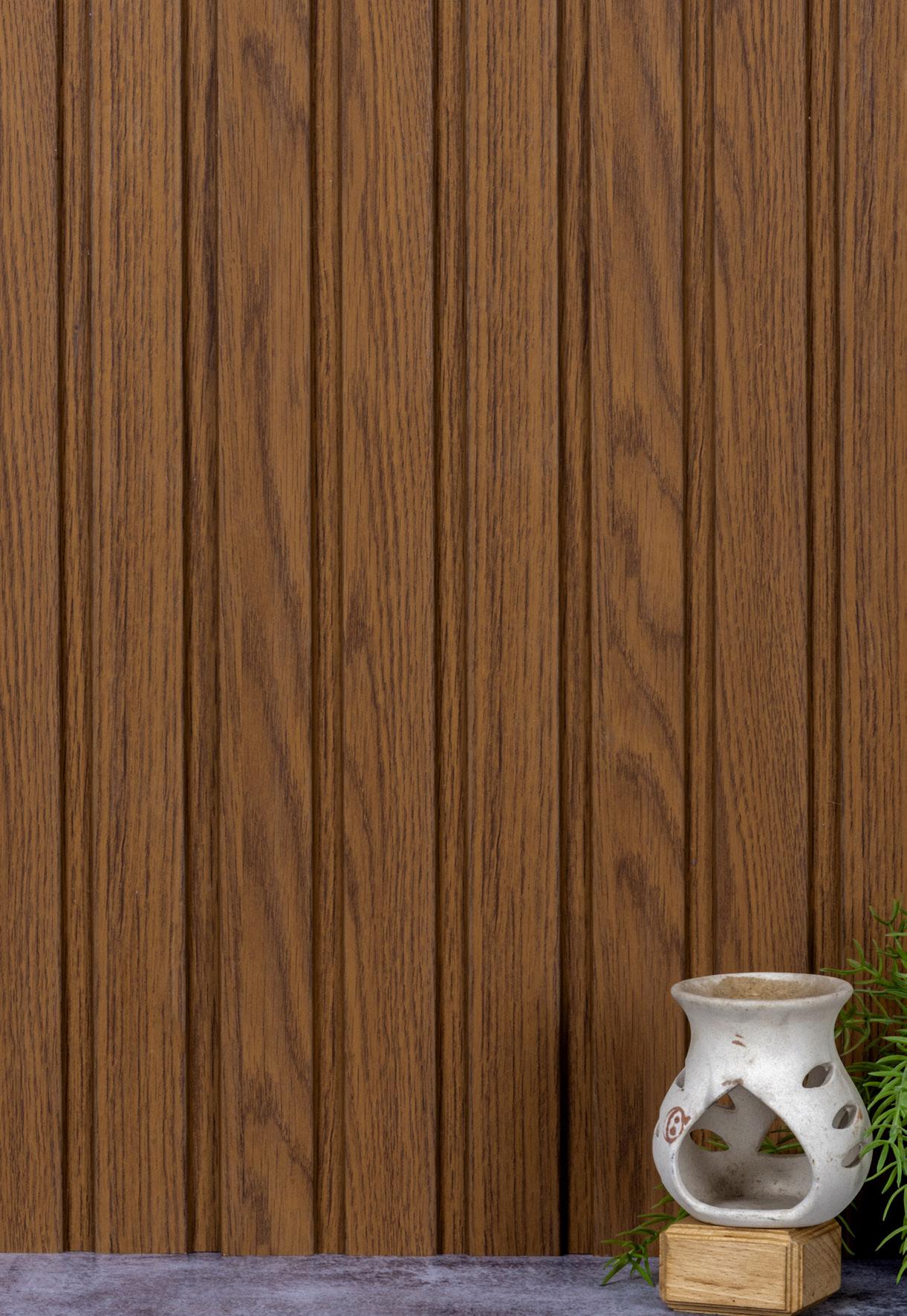 Charcoal Louvers Wood Brown 9x0.52 Ft - Rg 7028