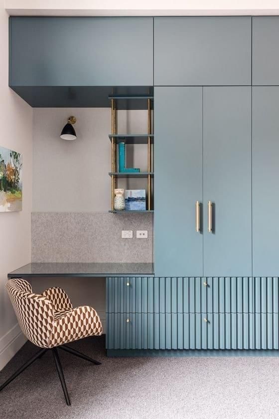 Office: Solid Colour laminate in Matte