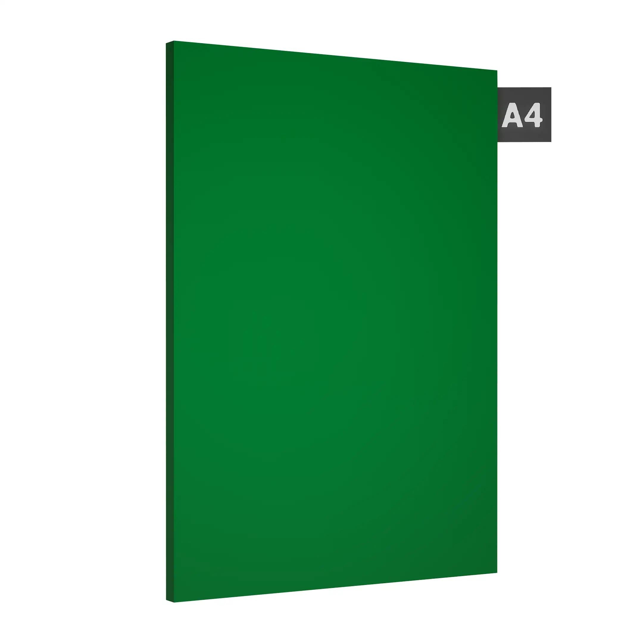 Lawn Green Plain Laminate 8x4 ft Texture 0.8 mm - 1116 SF