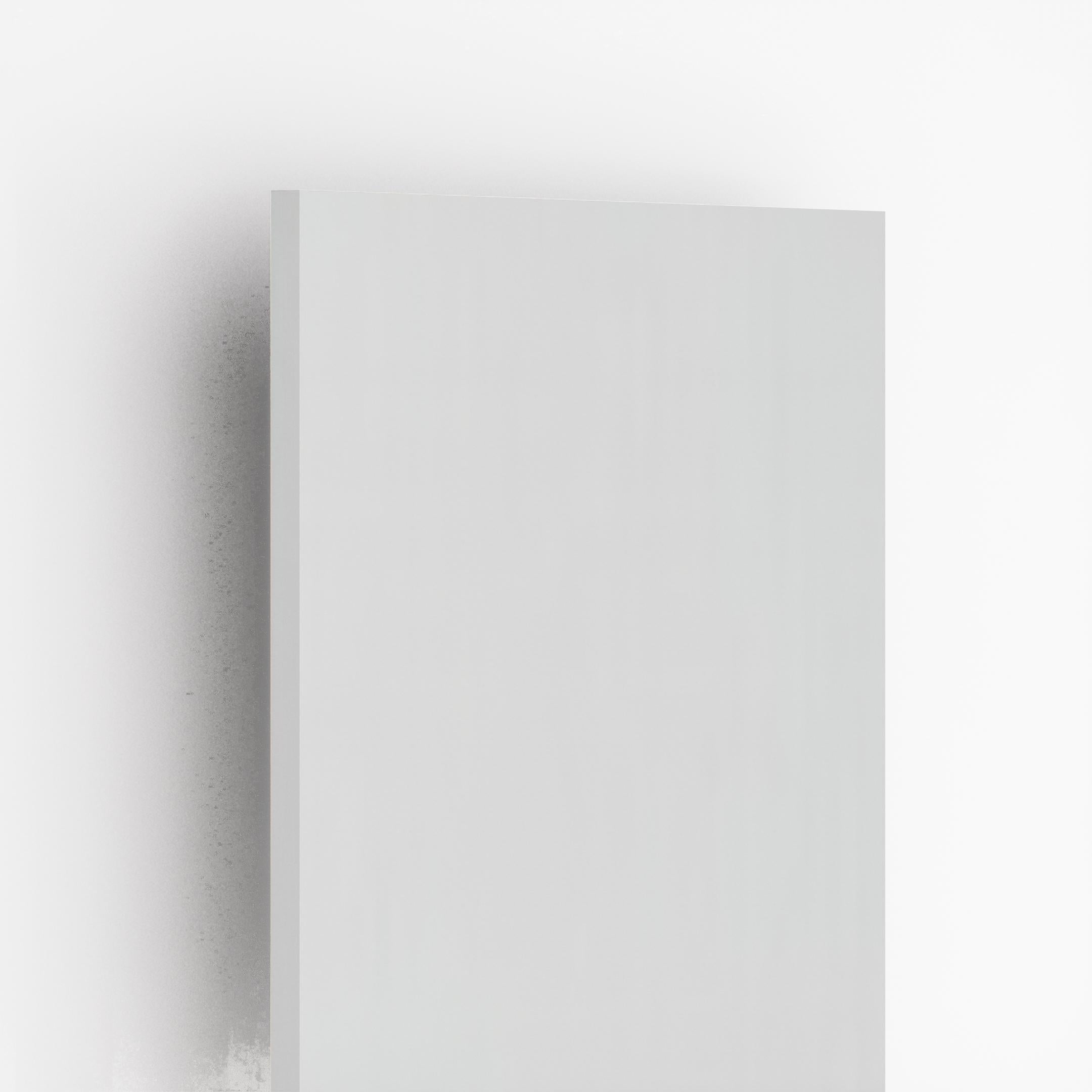 White plain laminate with textured finish and subtle speckles on edge, showing thickness and surface detail.