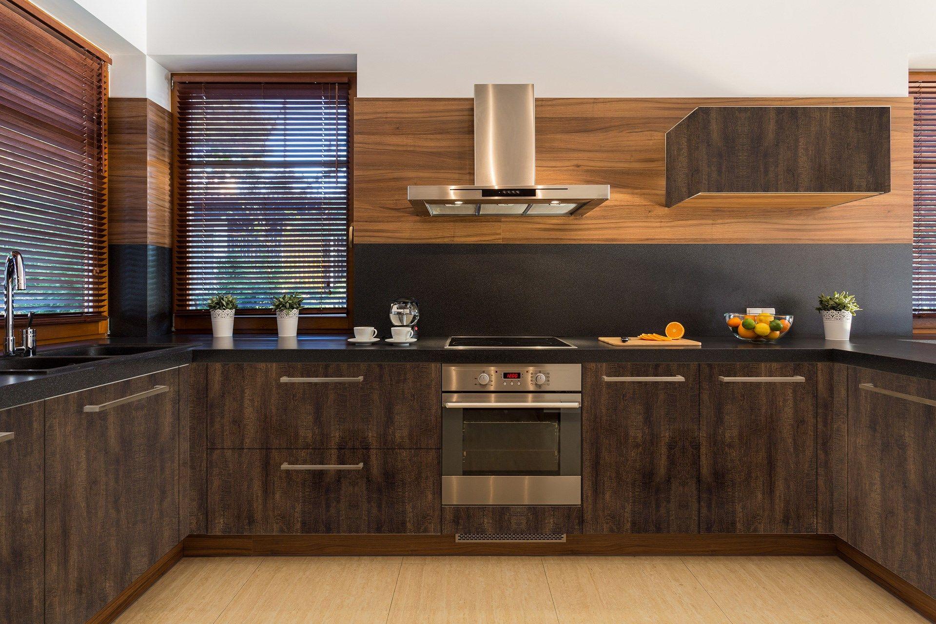 Dark Figd. Wood Laminate 8x4 ft High Gloss 1 mm - 3069 NGL