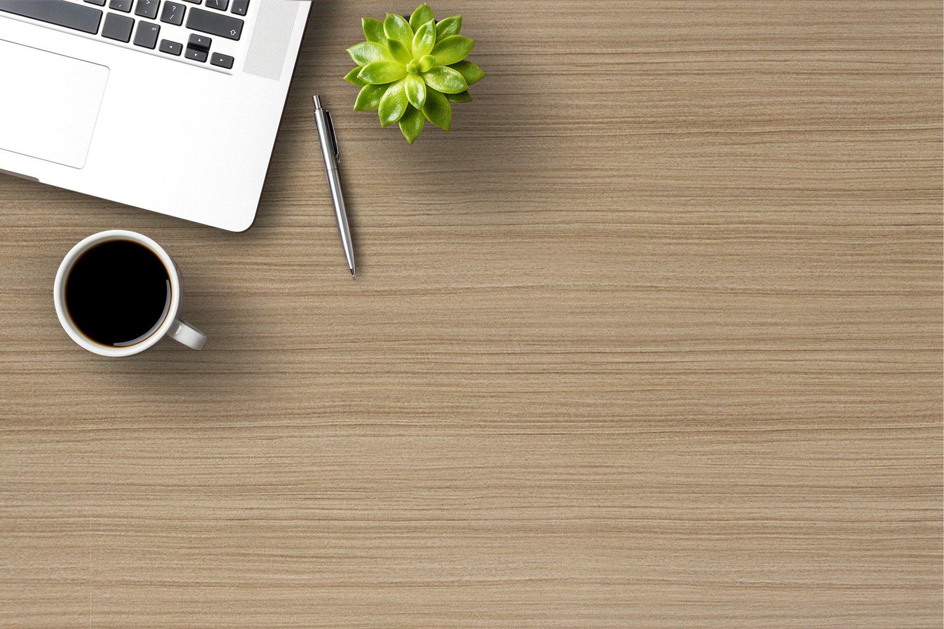 Walnut Glow Wood Laminate 8x4 ft Texture 1 mm - 3285 CHW