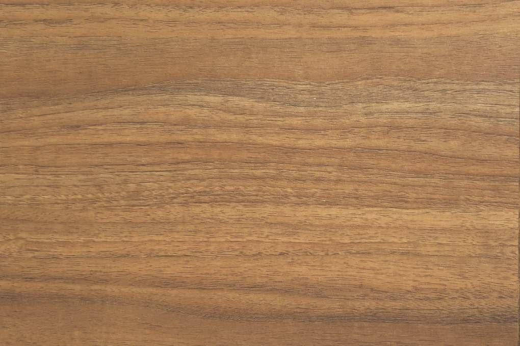 Latino Chestnut Horizontal Wood Laminate 8x4 ft Texture 1 mm - 4225 EH
