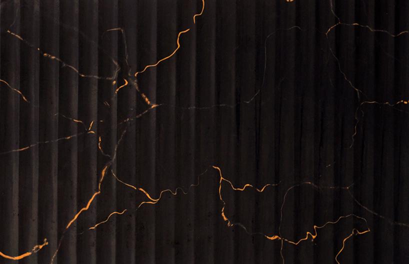 Morava Prado Black Fluted Laminate 8x4 ft Texture 0.8 mm - 6145 El