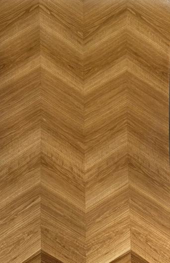 Smoked Oak Center Joint 2440x1220 mm Silicon Natural Veneer - 3.7 mm