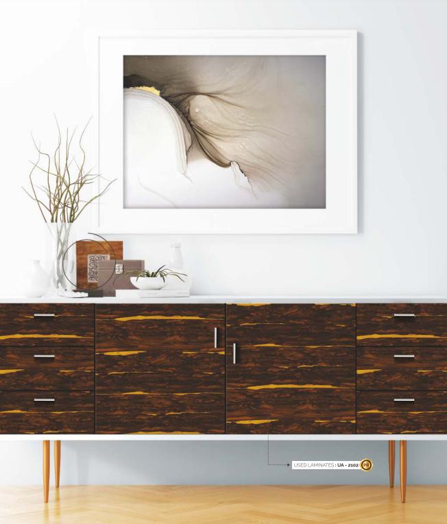 Sino Maple Wood Laminate 8x4 ft High Gloss 1.5 mm - UA 2102