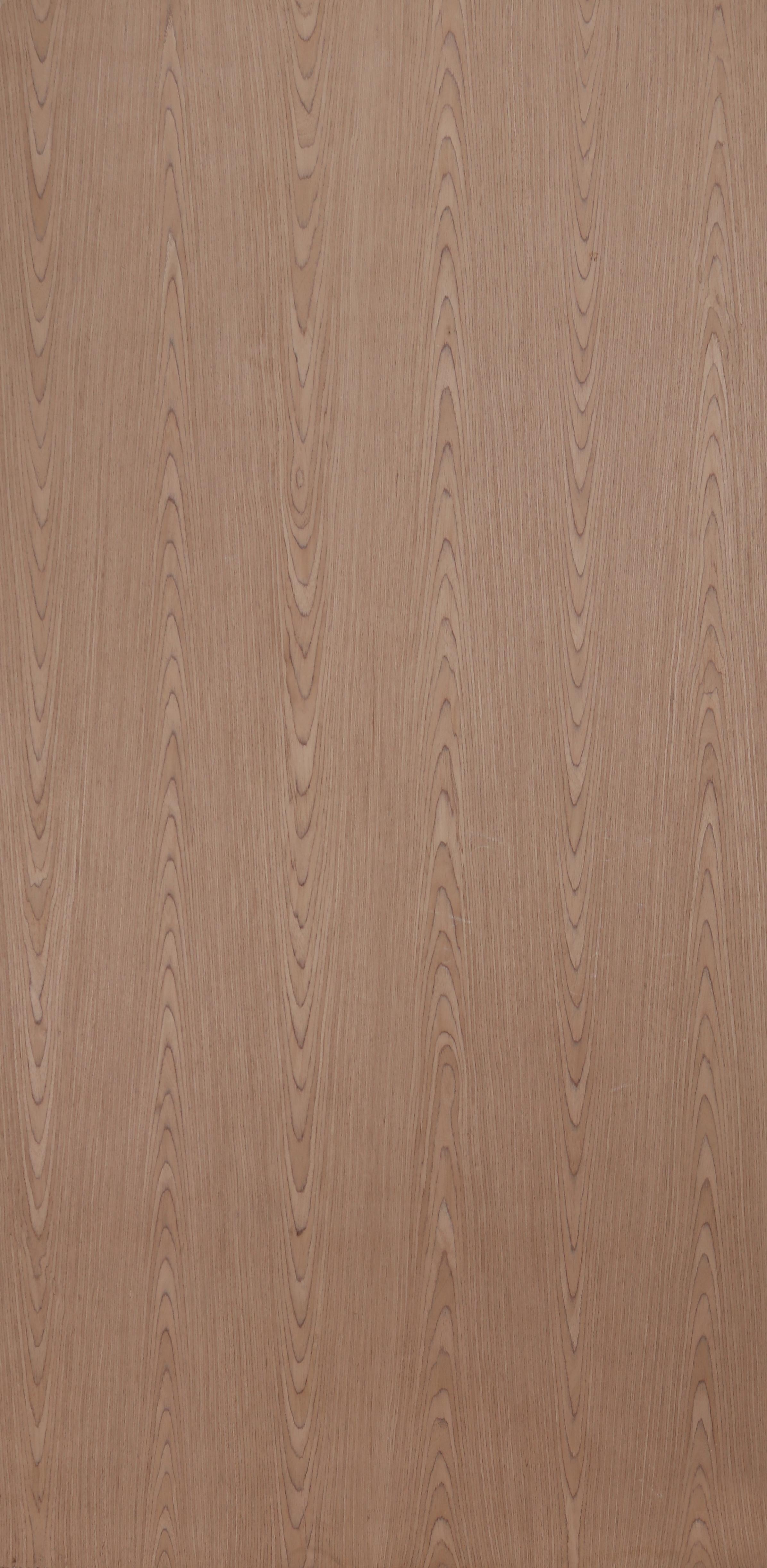 V013 Cinnamon Walnut Crown 8 ft x 4 ft 113 Engineered Veneer - 4 mm