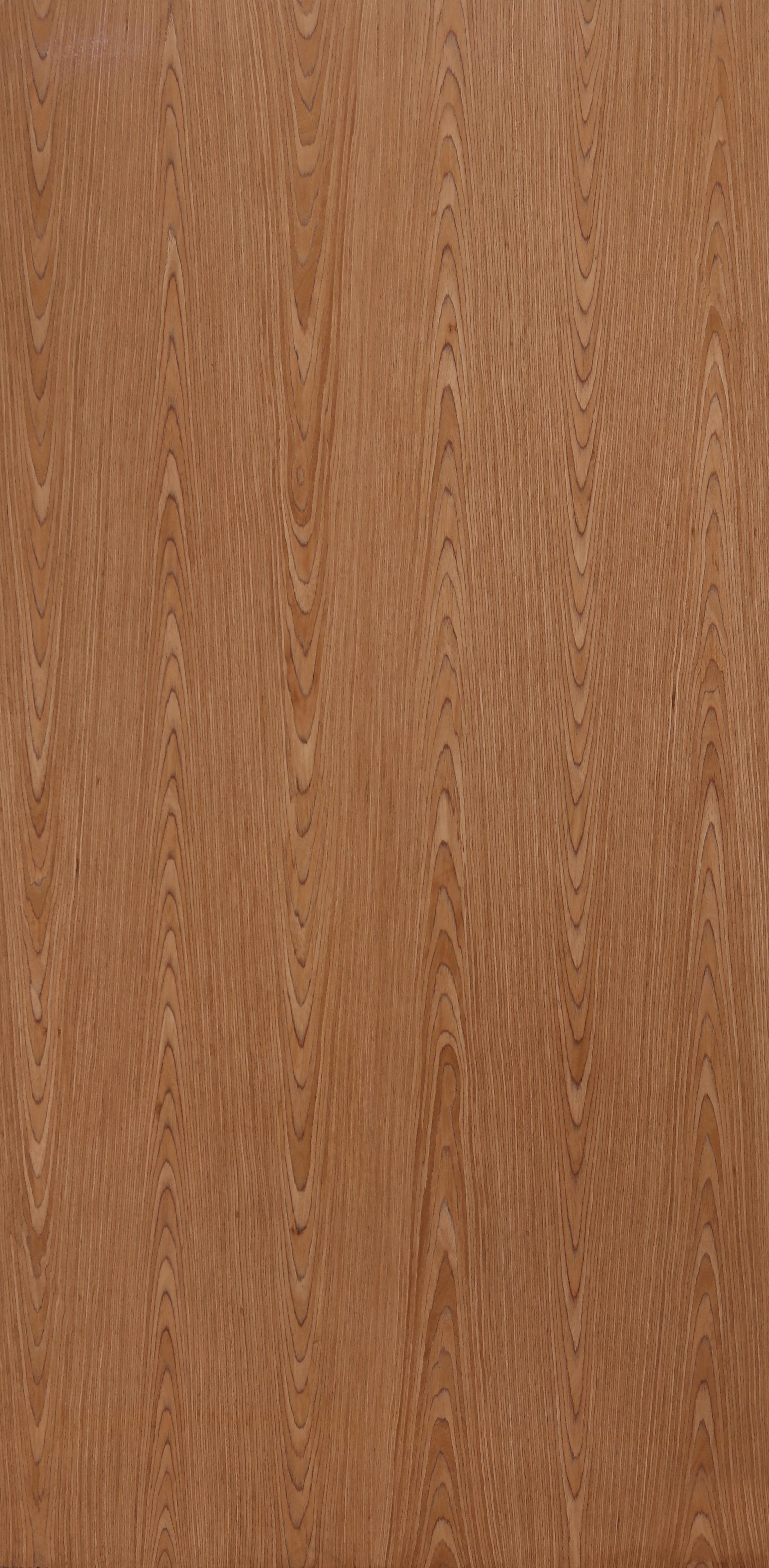 V013 Cinnamon Walnut Crown 8 ft x 4 ft 113 Engineered Veneer - 4 mm