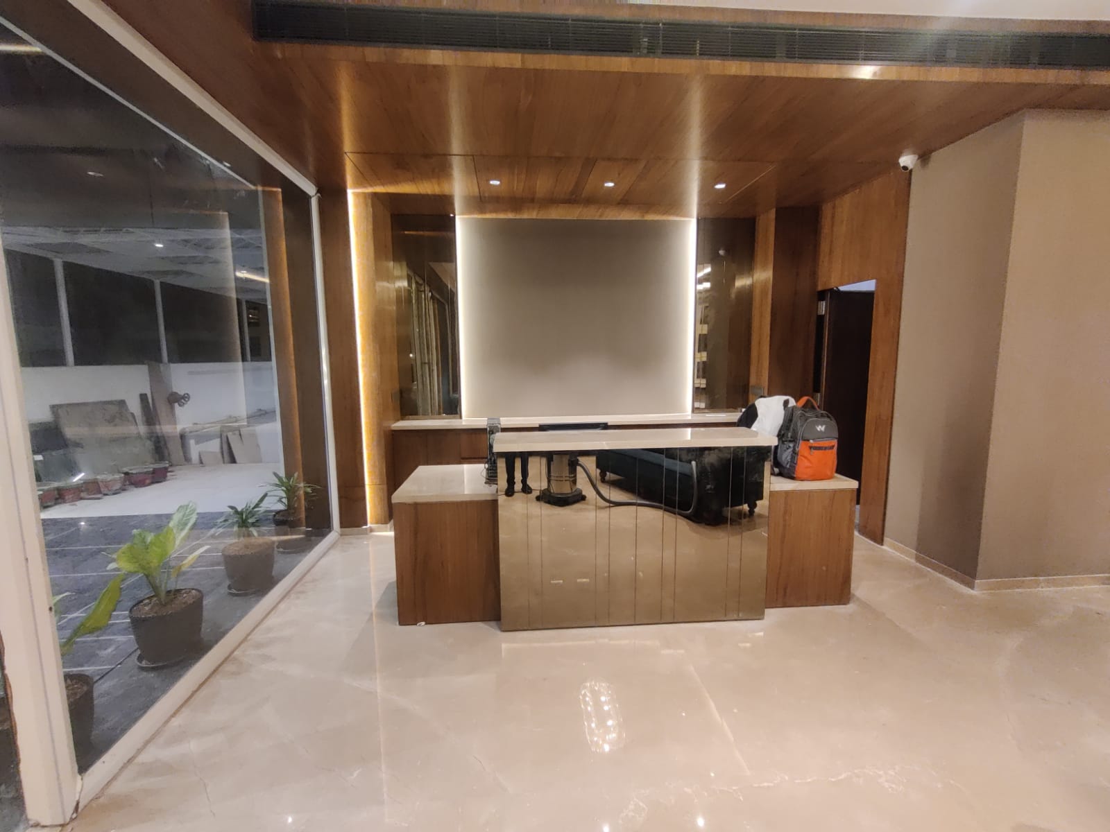 Decorative Wood Laminate 8*4 ft 1.0 mm - CF 598