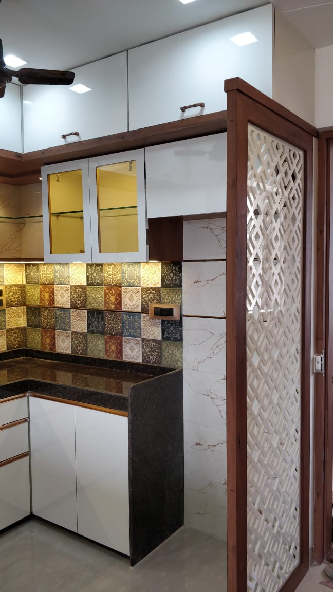 Decorative Wood Laminate 8*4 ft 1.25 mm - ES 1698