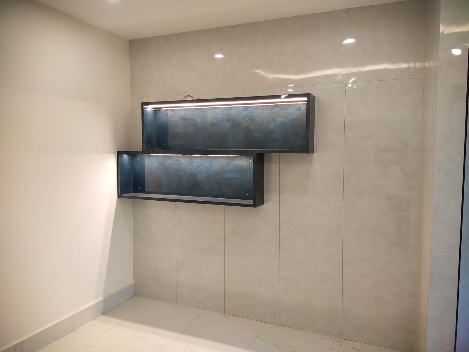 Decorative Marble & Stone Laminate 8*4 ft 1.25 mm - GS 1475