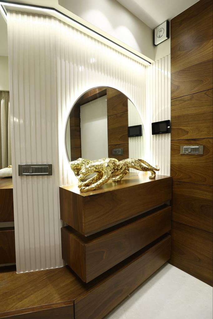 Decorative Wood Laminate 8*4 ft 1.0 mm - HRD 57