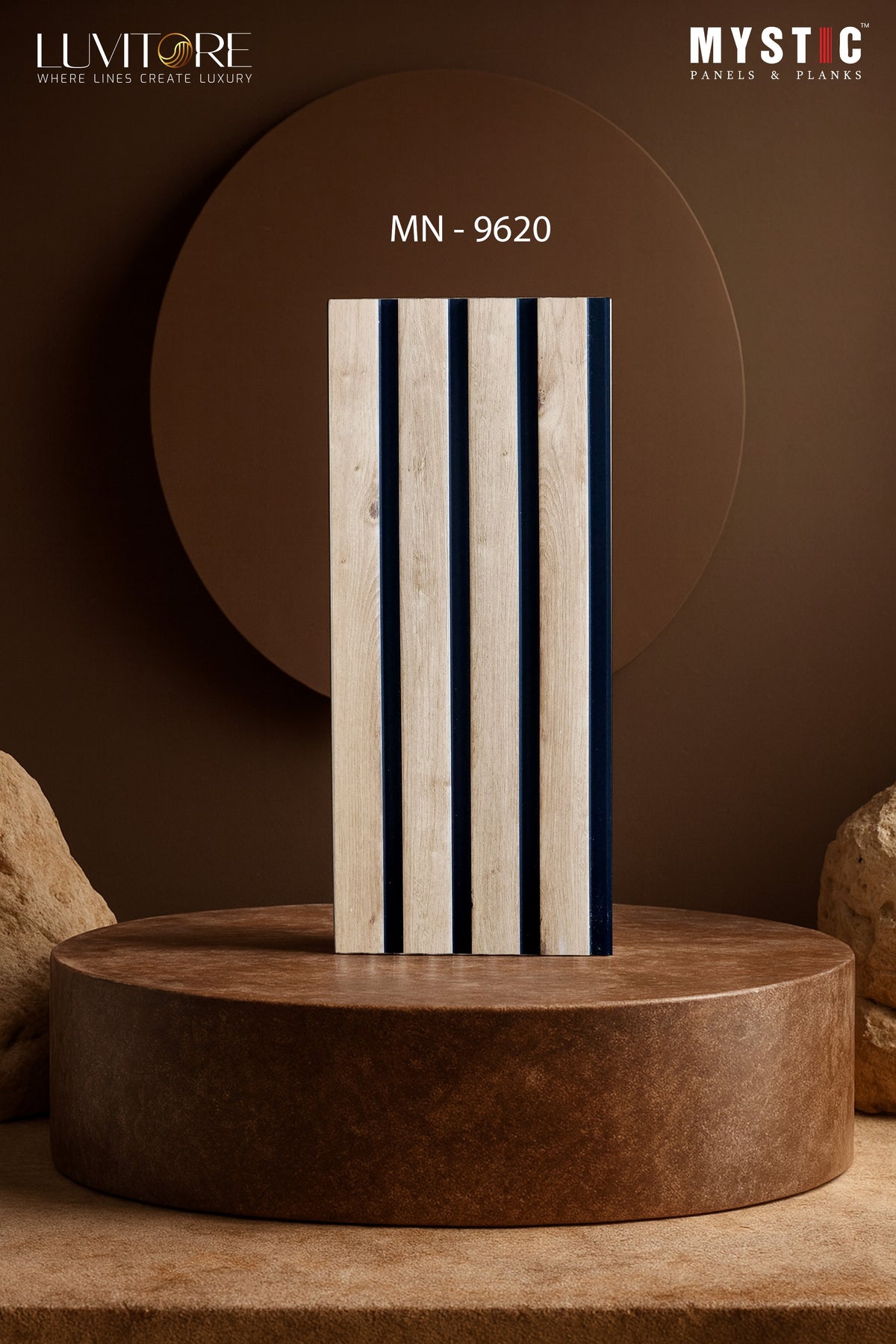 Light oak wood louver with black grooves, Mystic Luvitore MN-9620