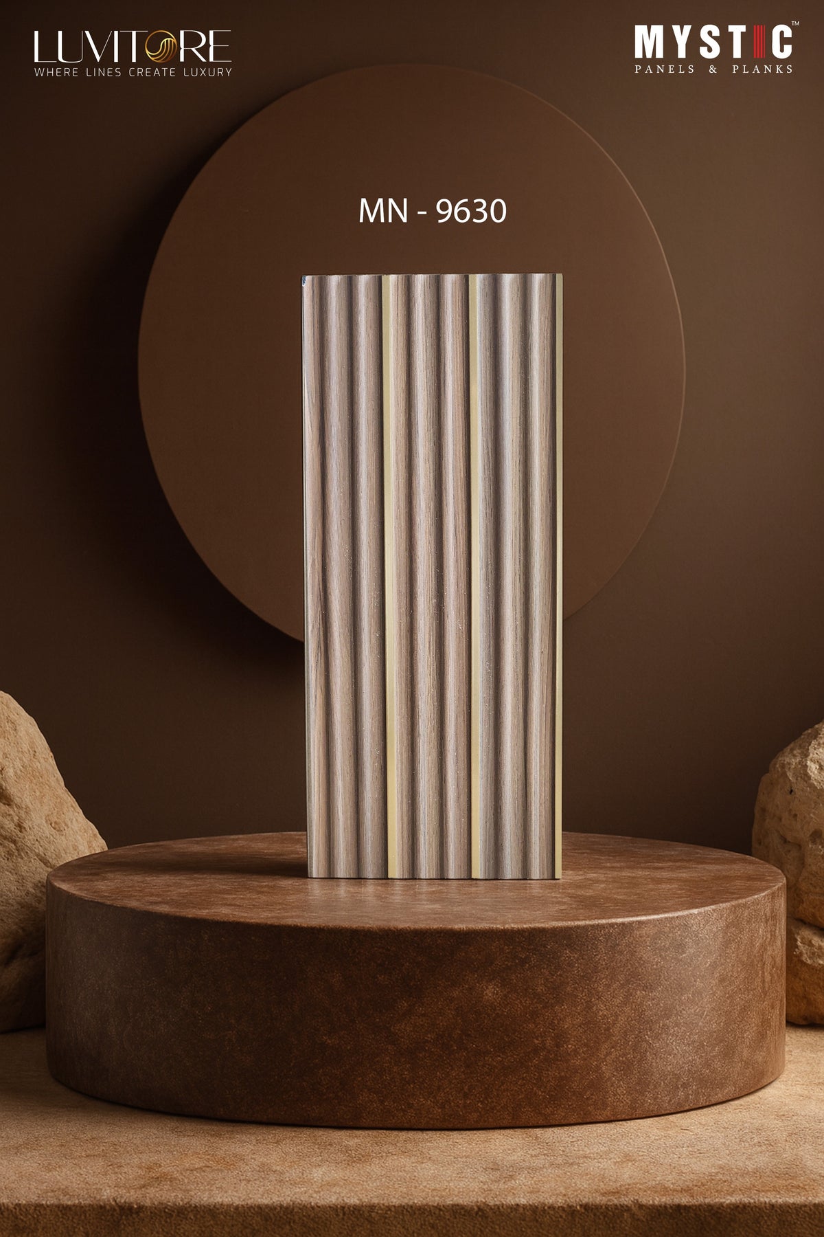 Taupe wood-grain fluted louver with gold strips, Mystic Luvitore MN-9630