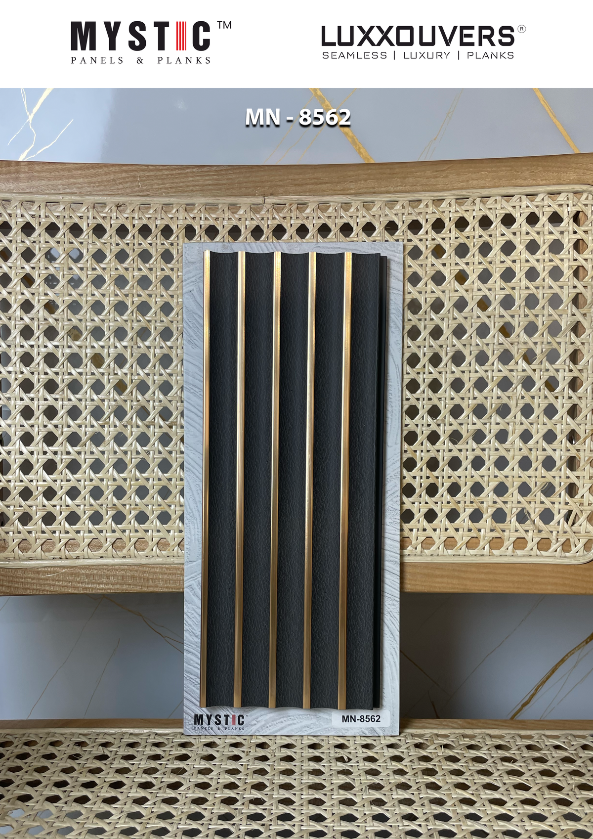 Black leather-grain fluted louver with gold strips MN 8562