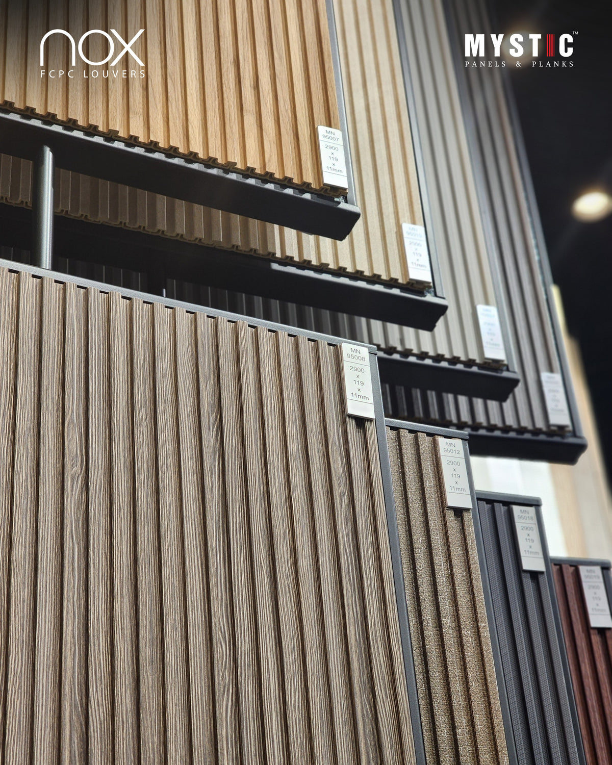 Mystic Nox MN 95008 grey wood-grain fluted louver
