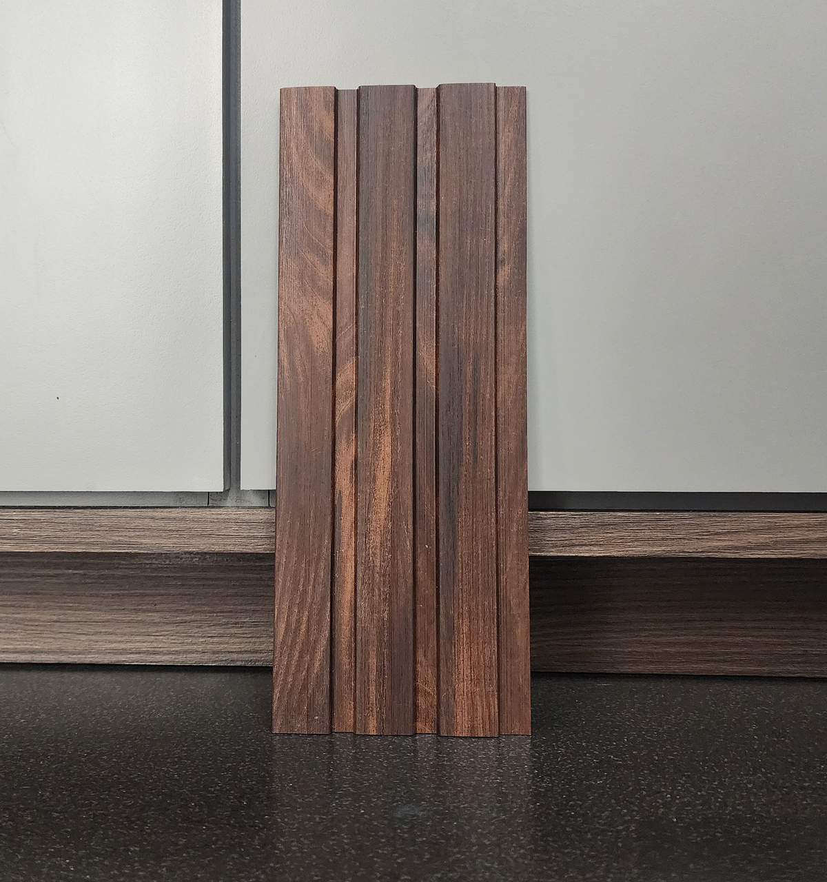 Reddish-brown wood-grain fluted louver sample, Mystic MN-9501