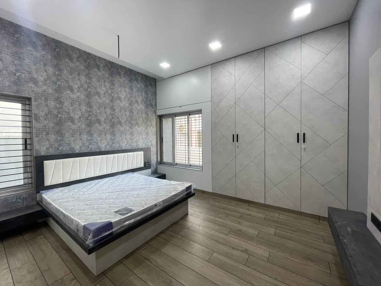 Decorative Marble & Stone Laminate 8*4 ft 1.25 mm - OR 1520