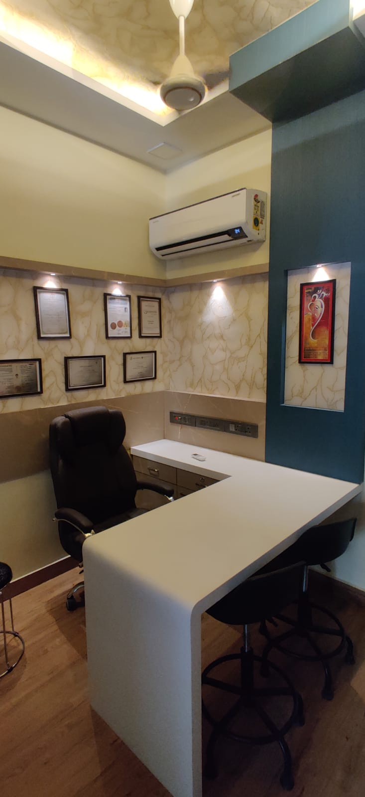 Marble patterned laminate wall in modern office with wooden floor and minimalist decor, featuring matte finish and subtle