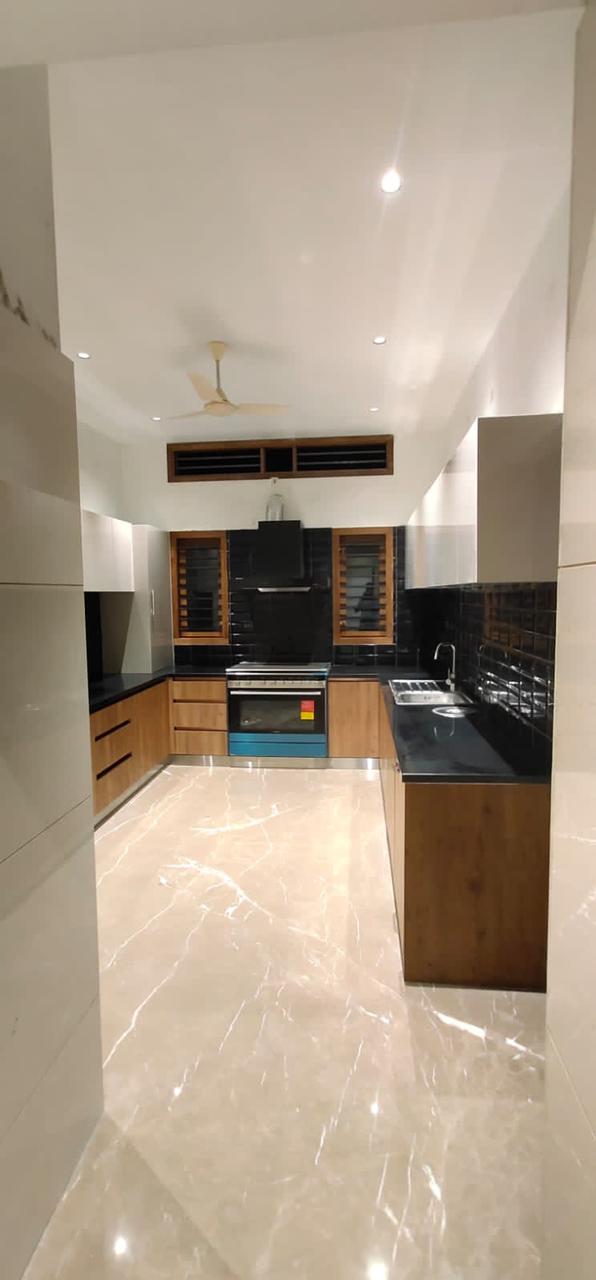 Decorative Wood Laminate 8*4 ft 1.0 mm - WD 992