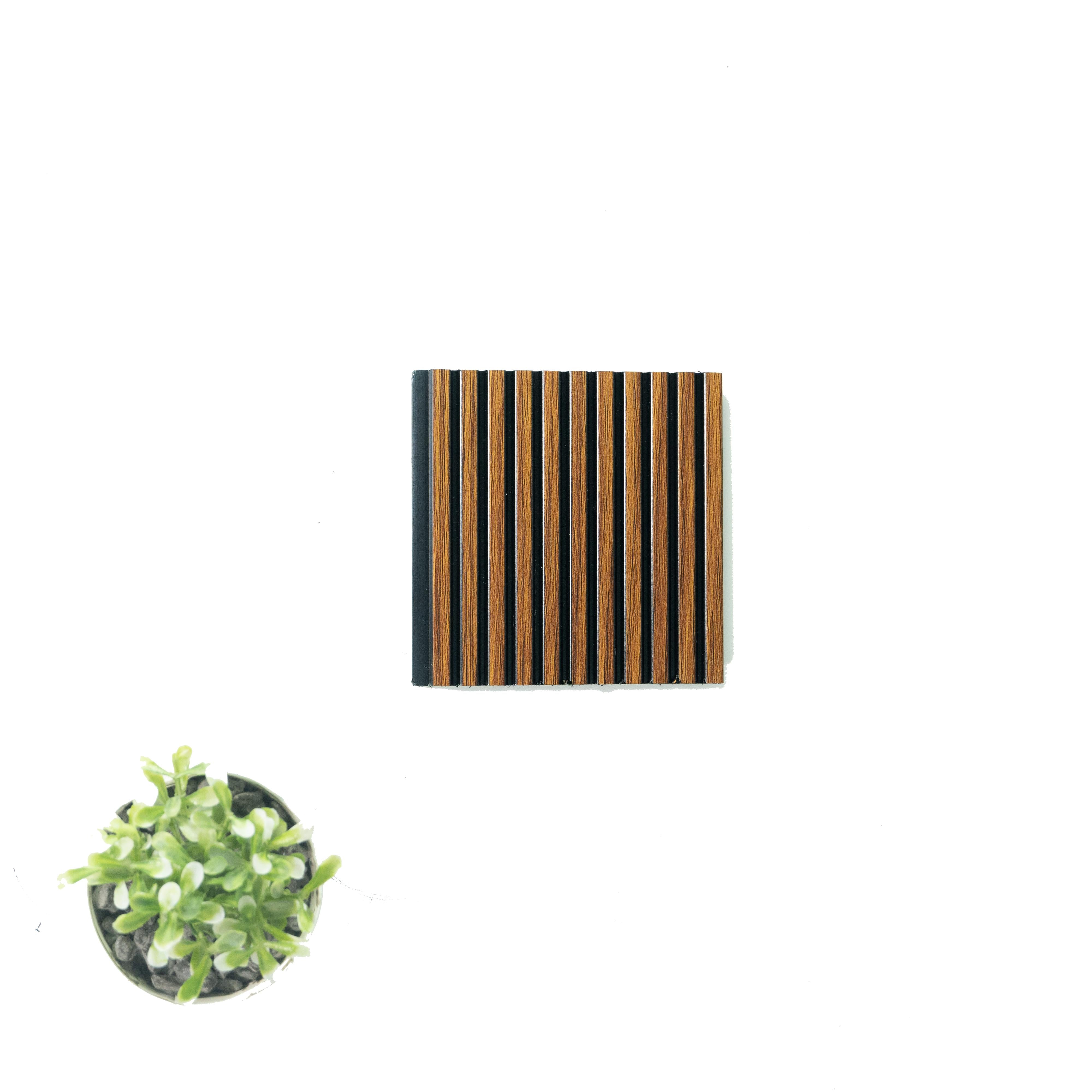 Brown Wooden Charcoal Louver Wood 9.5x0.32 Ft - Pn 00482