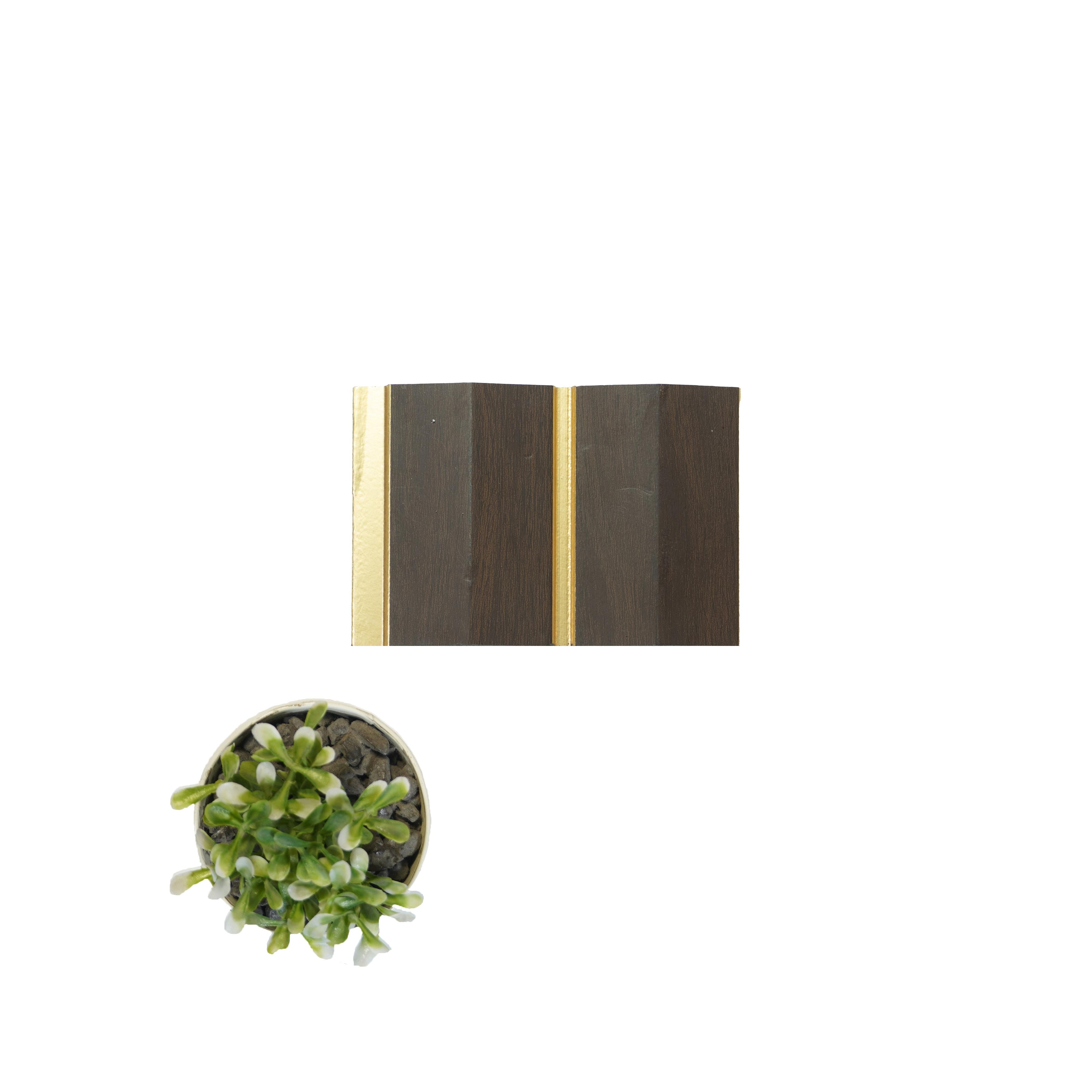 Brown Wooden Charcoal Louvers Panel Wood 9.5x0.4 Ft - Pn 03379