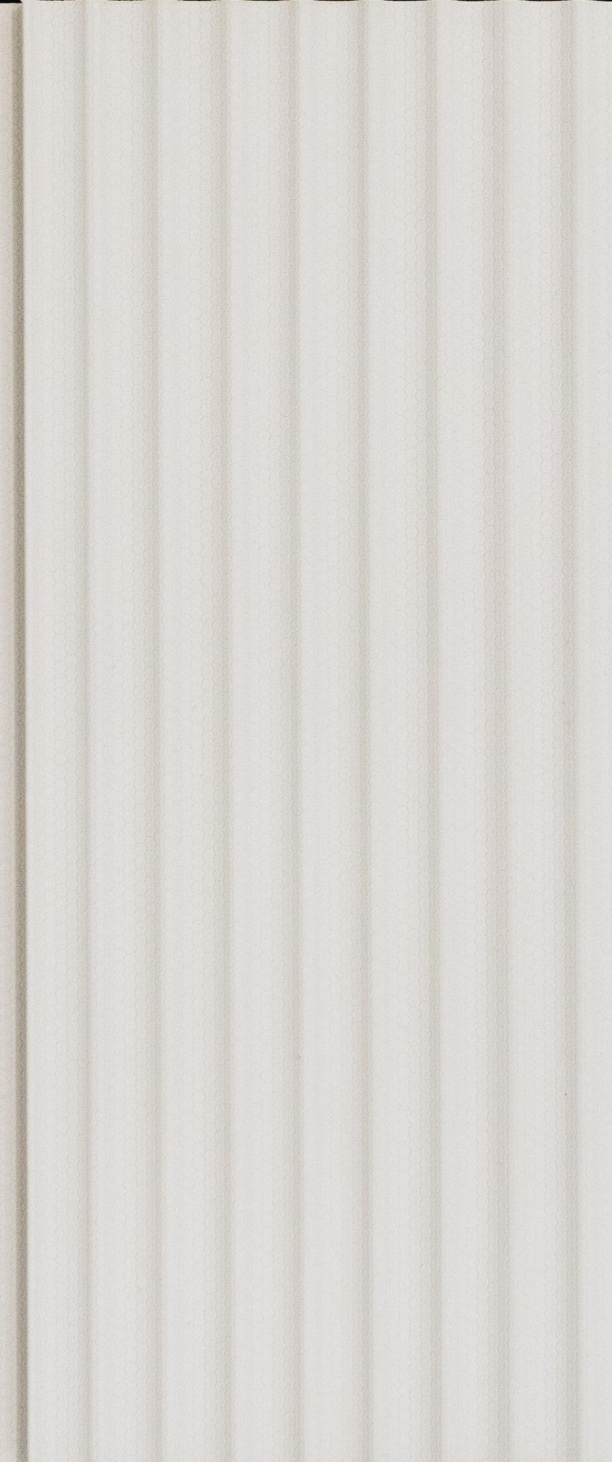 Hx Louvers Panel Designer White 9.5x0.41 Ft - Pn 03618