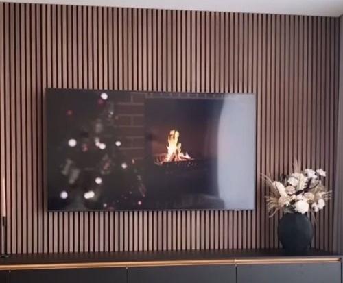 Wood Finish Wenge Mdf Louvers 8x0.41 Ft - Pn 02262