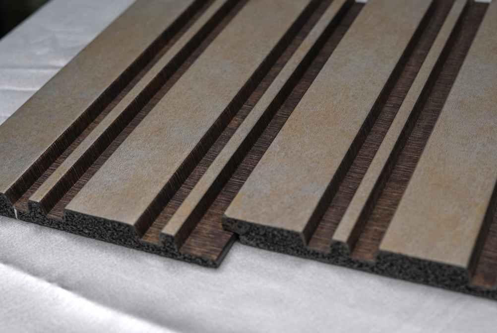 Patterned Finish Brown Charcoal Louvers Designer 8x0.41 Ft - Pt 814