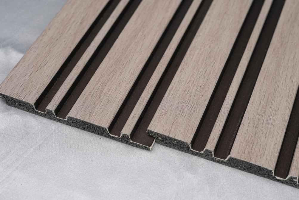 Wood Finish Brown Charcoal Louvers 8x0.41 Ft - Pt 812