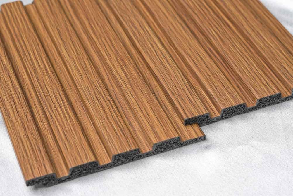 Wood Finish Brown Charcoal Louvers 8x0.41 Ft - Pt 841