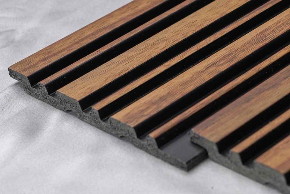 Wood Finish Brown Charcoal Louvers 8x0.41 Ft - Pt 846