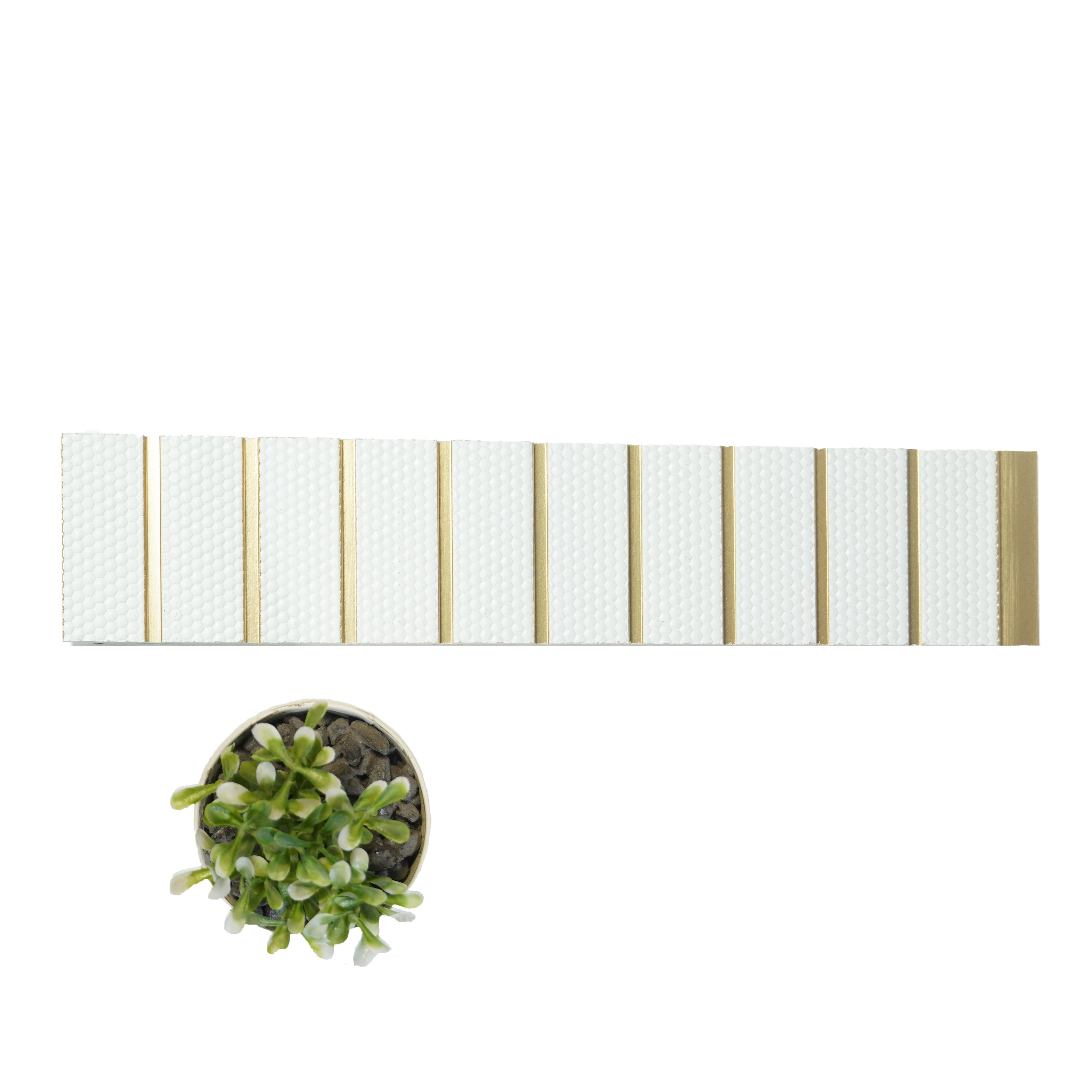 White Patterned Charcoal Louvers Panel Designer 8x1 Ft - Pn 00770