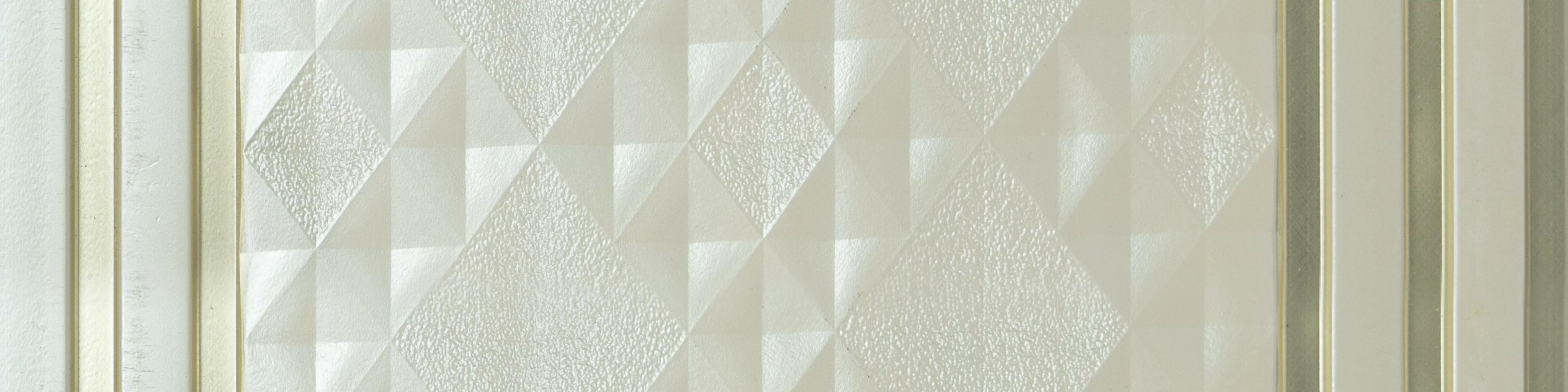 White Patterned Charcoal Louvers Panel Designer 8x1 Ft - Pn 00786