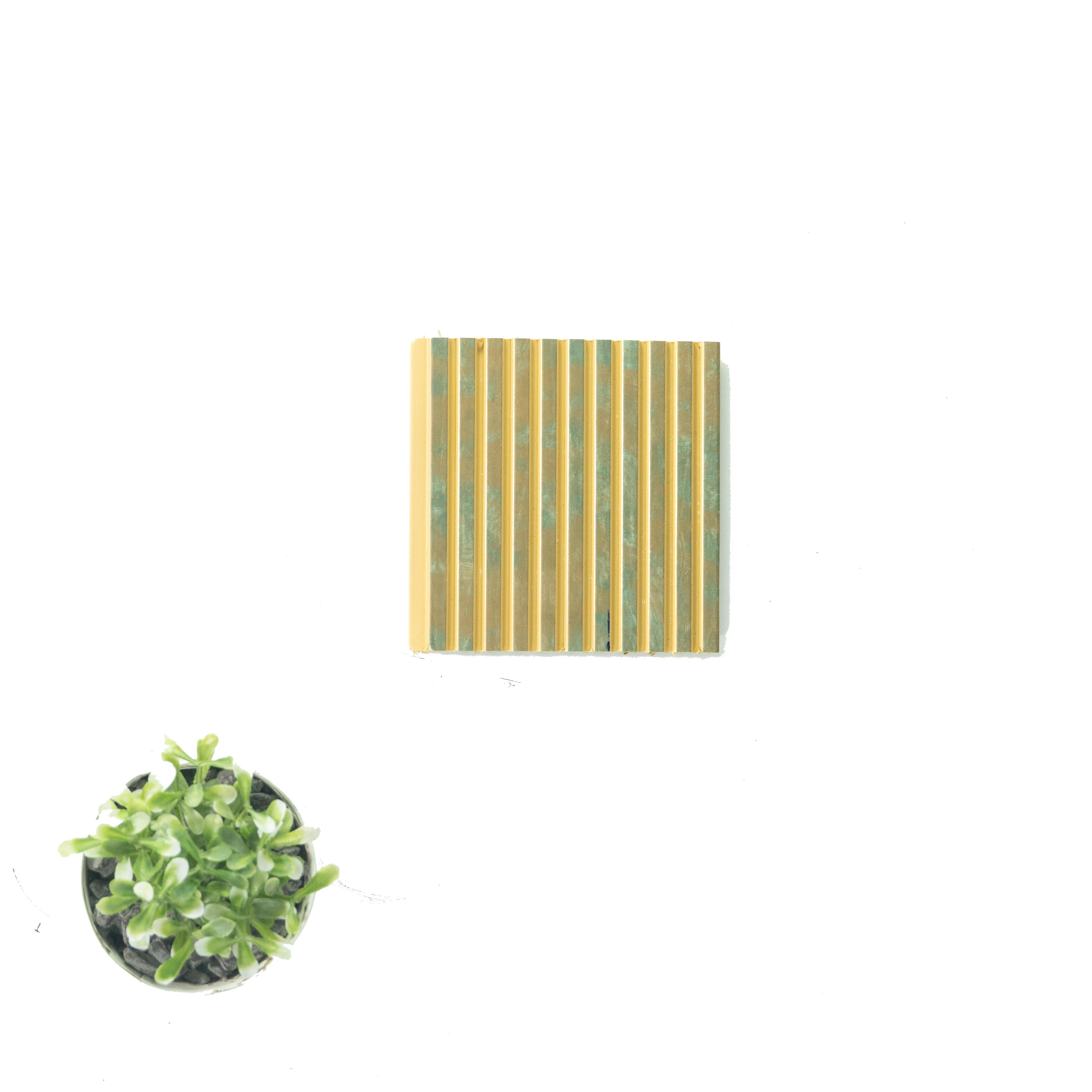 Yellow Marble Charcoal Louvers Panel & Stone 9.5x0.32 Ft - Pn 00476